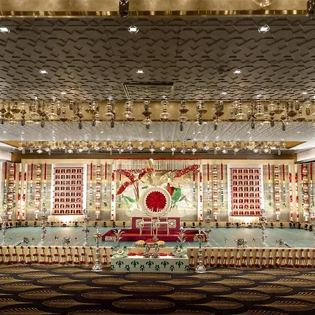 Radisson Blu Hotel & Suites Grt Chennai-3